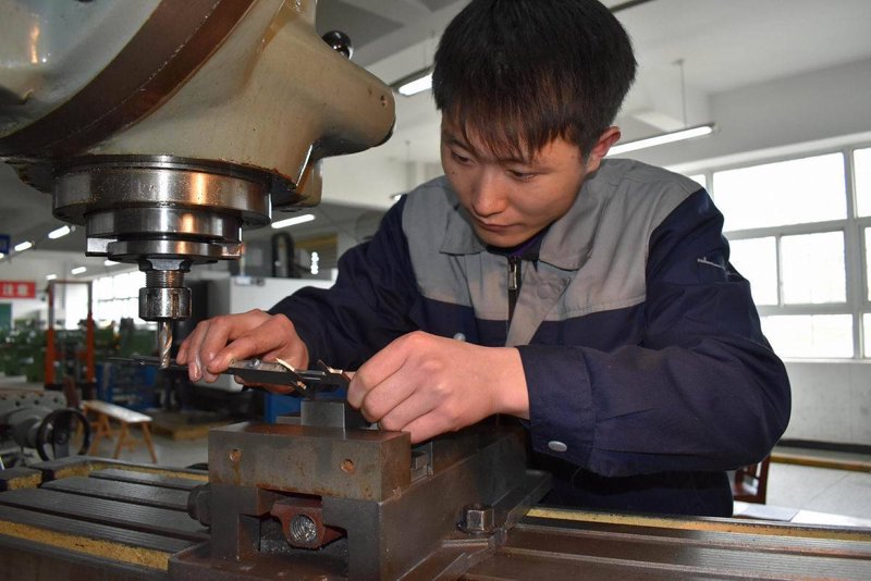 电气工程师证怎么考？掌握这些步骤，轻松应对！